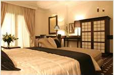 h_hilton_b_01.jpg